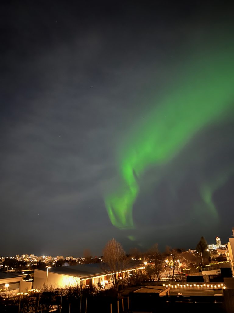 Caprichos aureales en Islandia
